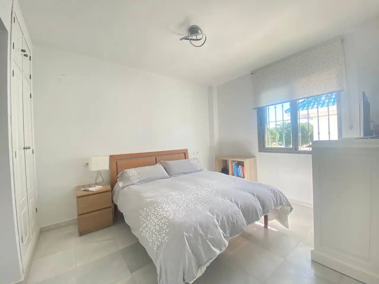 Dormitori de Casa o xalet de lloguer en Islantilla amb Aire condicionat, Terrassa i Balcó