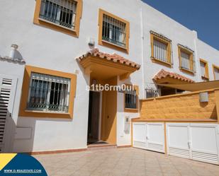 Exterior view of House or chalet for sale in Málaga Capital  with Terrace and Balcony