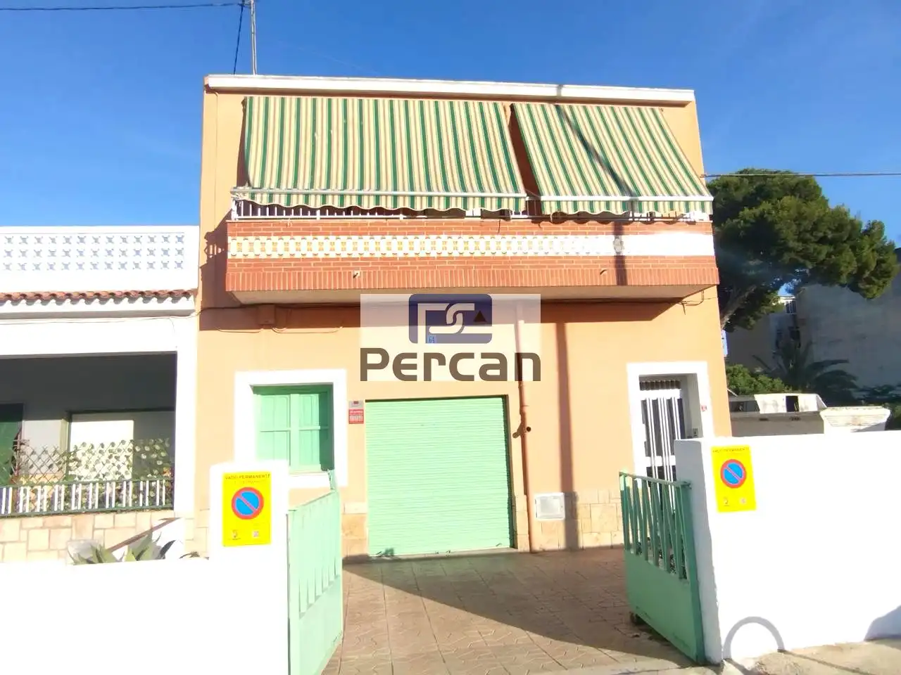 Exterior view of Houses for rent in El Campello  with Air Conditioner, Heating and Private garden