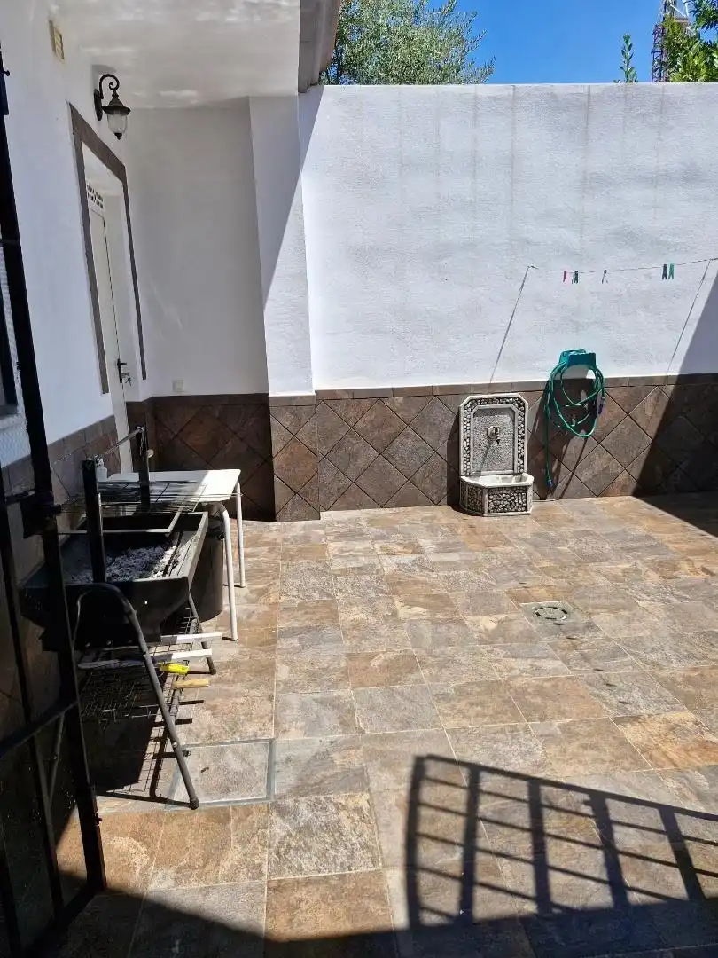 Casa adosada en venta en Calle Pablo Iglesias, Brenes