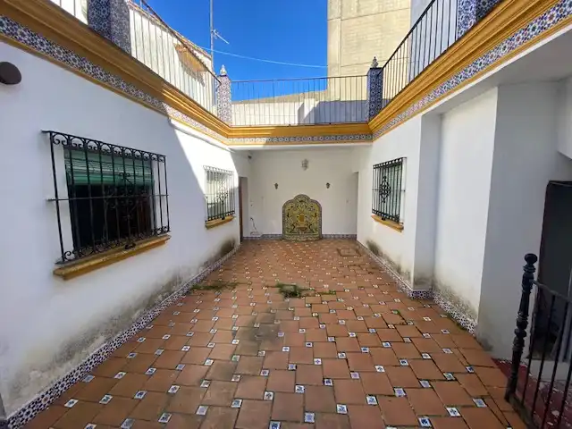 House with terrace for sale in Calle Manuel León, imagen 3