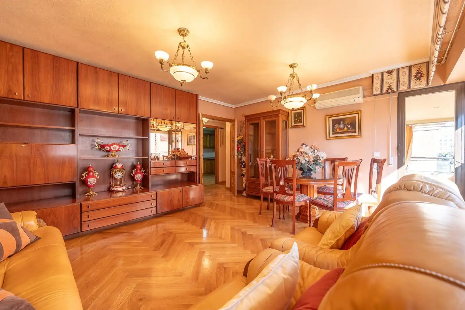Flat for sale in Calle SAN VICENTE, Mercado