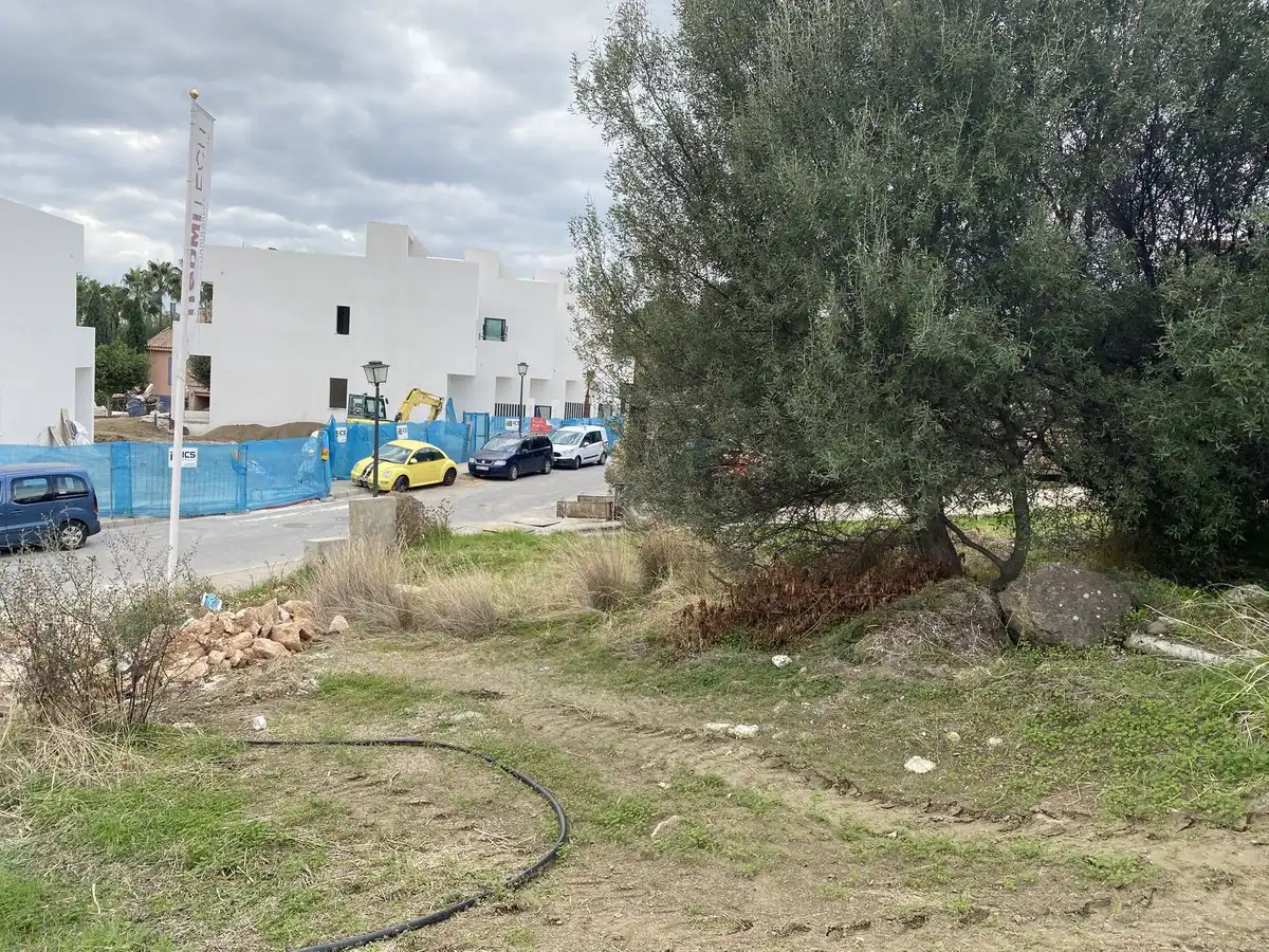 Residential land for sale in Nueva Andalucía, imagen 2