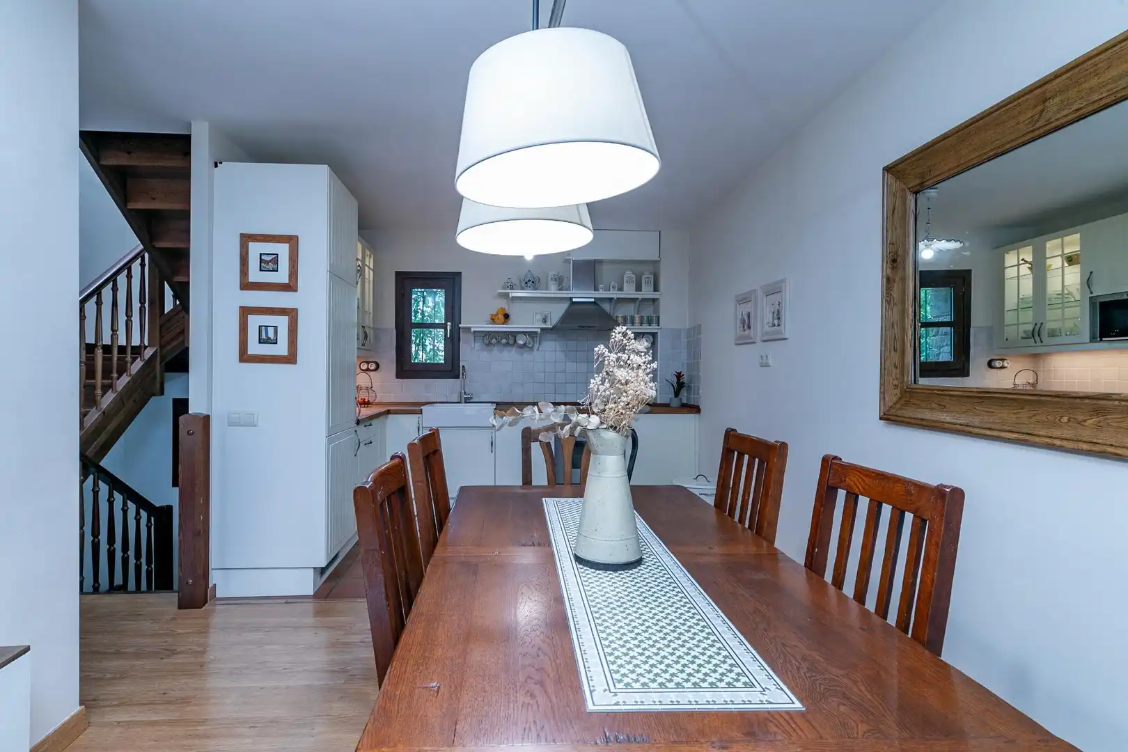 Country homes for sale in Sahún