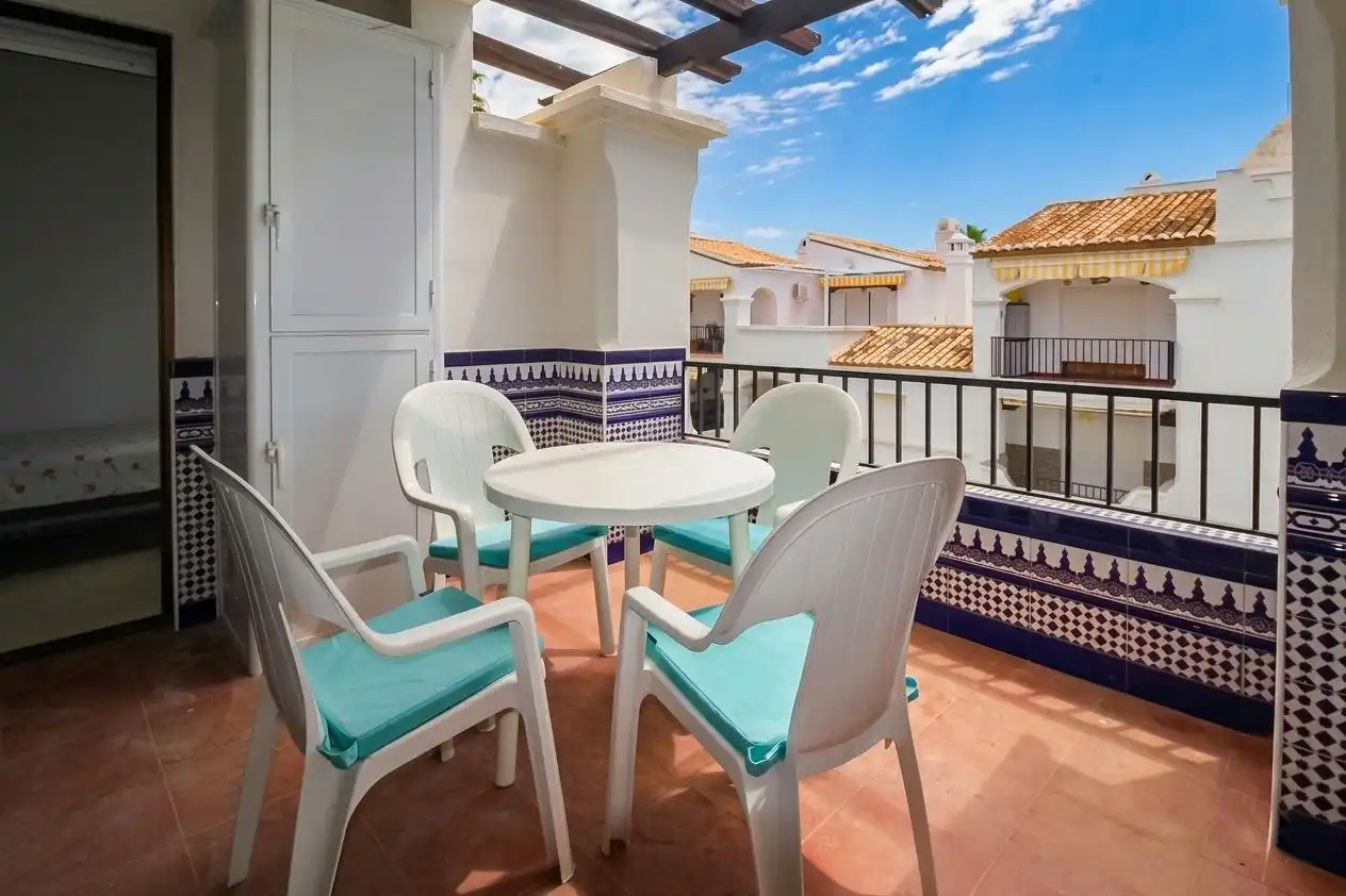 Terraza de Piso en venta en Motril con Terraza y Piscina comunitaria