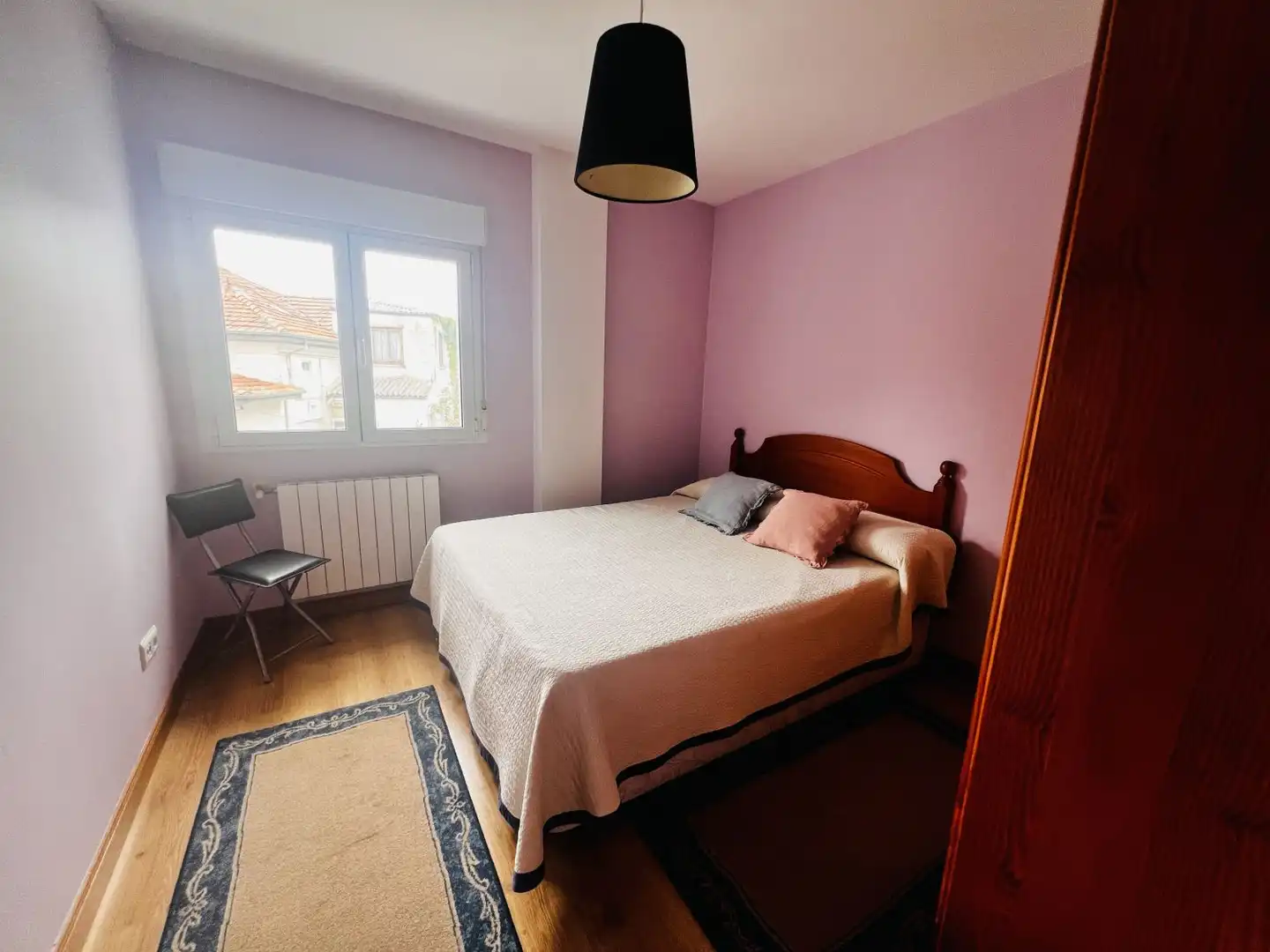 Schlafzimmer von Wohnung zum Verkauf in Colindres mit Heizung, Parkett und Terrasse