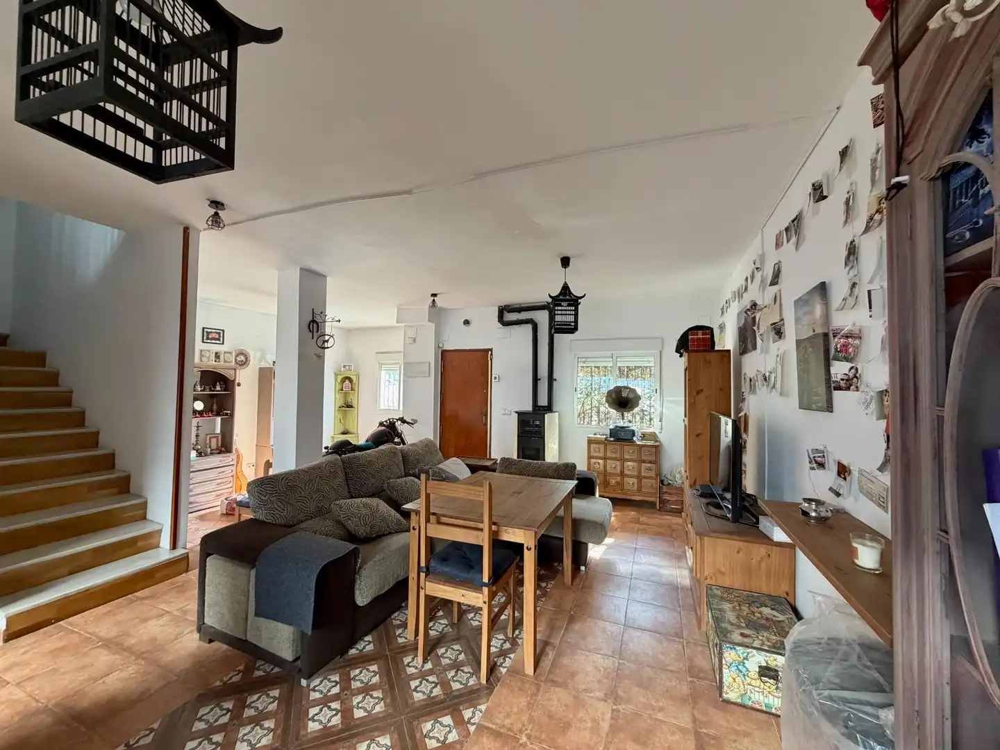 Sala de estar de Casa adosada en venta en Villanueva del Ariscal