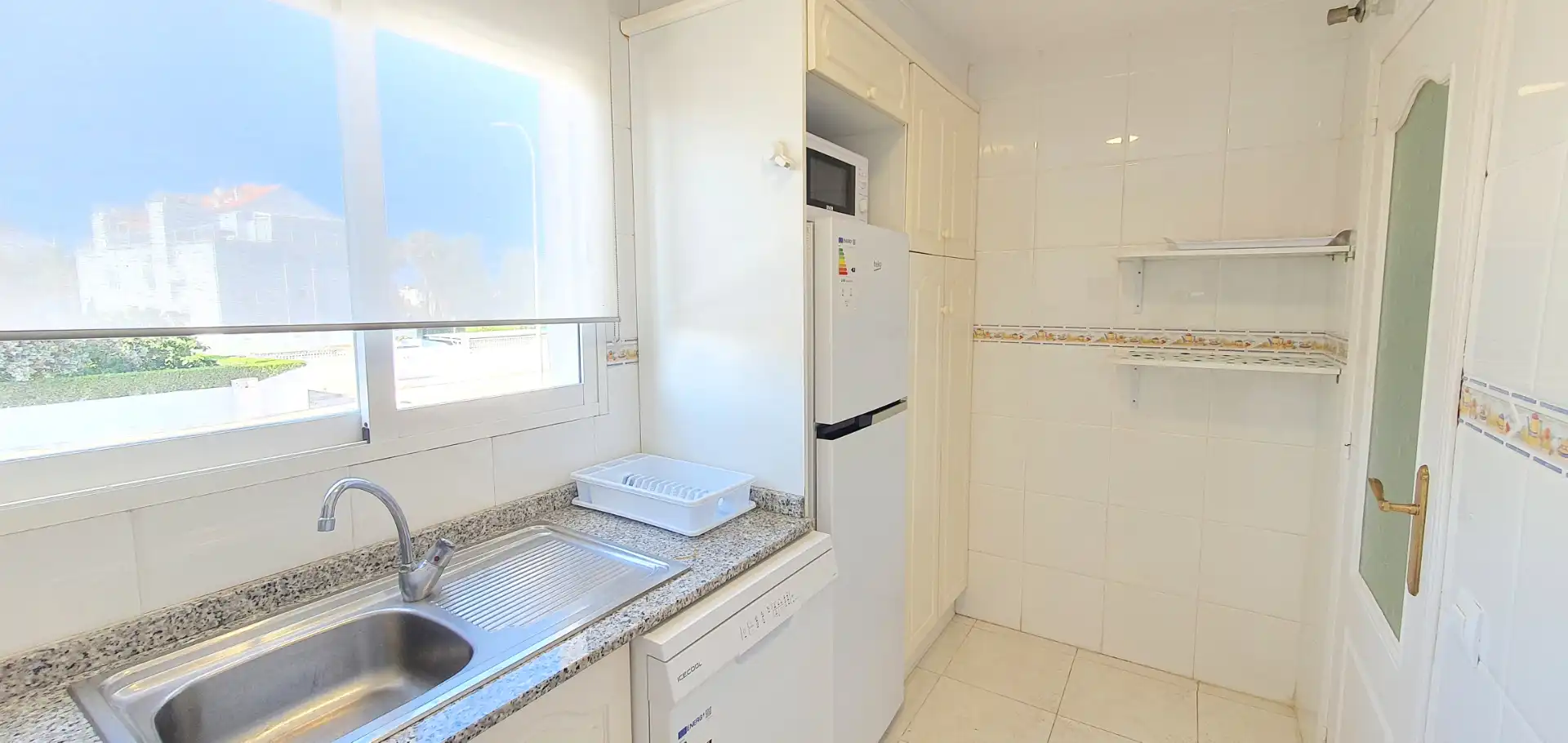 Cocina de Apartamento de alquiler en Dénia con Aire acondicionado, Calefacción y Terraza