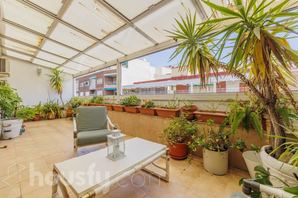 Terrassa de Àtic en venda en  Madrid Capital amb Aire condicionat, Calefacció i Parquet