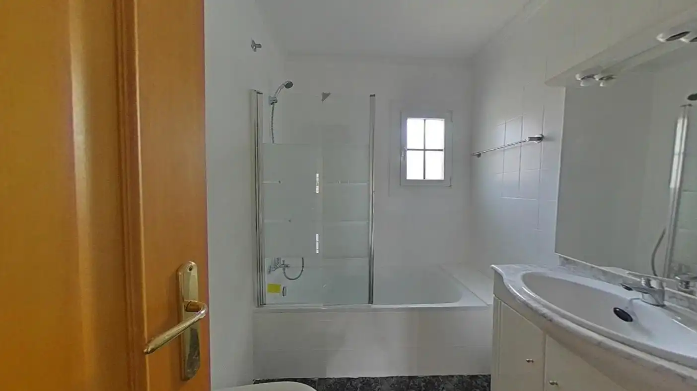 Casa pareada con piscina en venta en Ronda Fort Roig, imagen 24