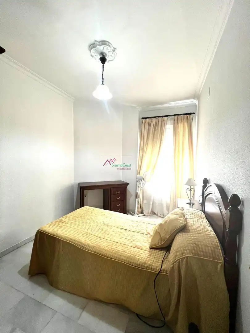 Bedroom of Ground floor for sale in Ubrique  with Air Conditioner and Balcony