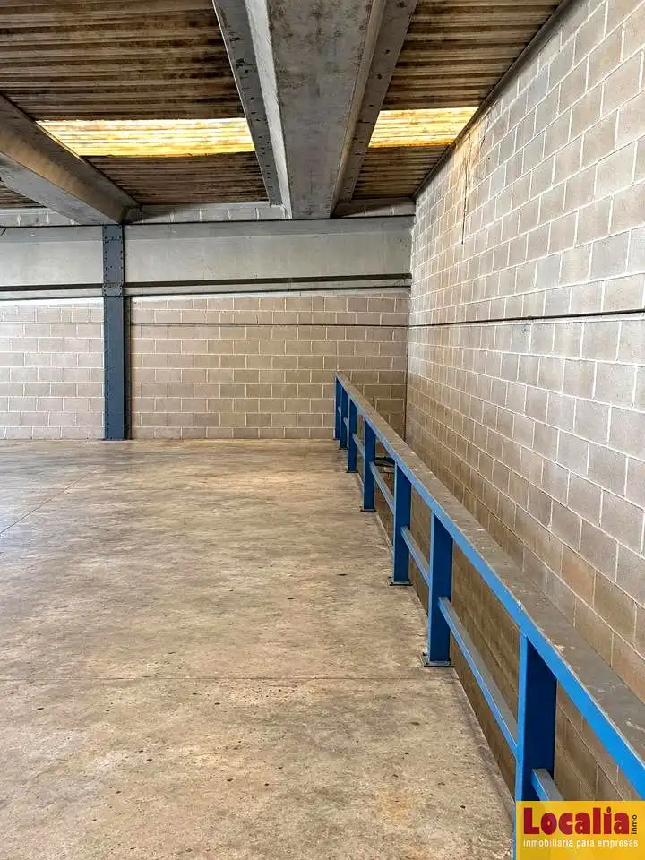 Nau industrial en venda en Santoña, Cantabria