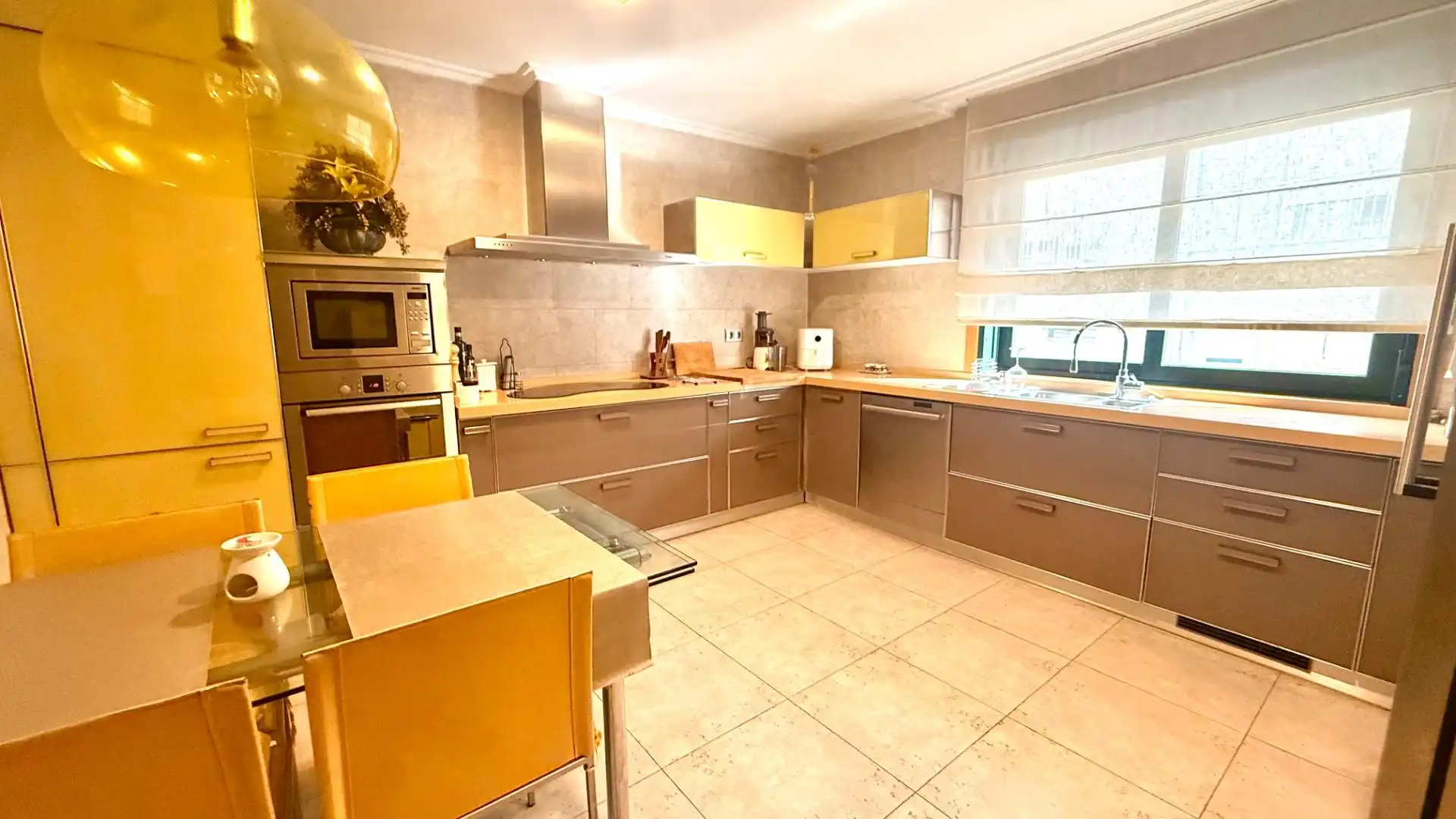Kitchen of Duplexes for sale in Ourense Capital   with Heating, Storage room and Furnished