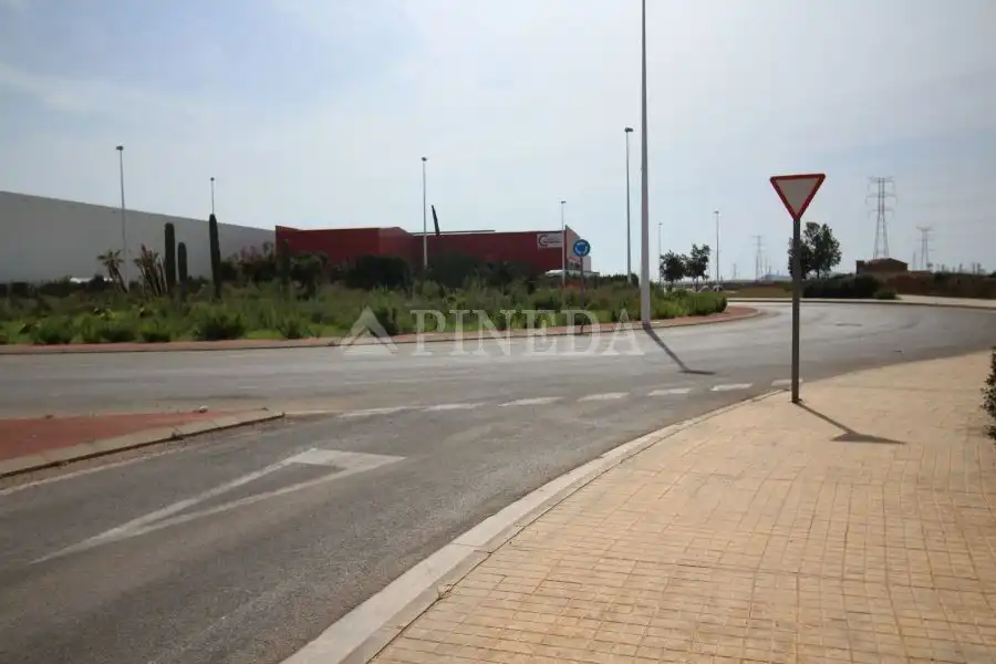 Terreny industrial en venda en Sagunto / Sagunt