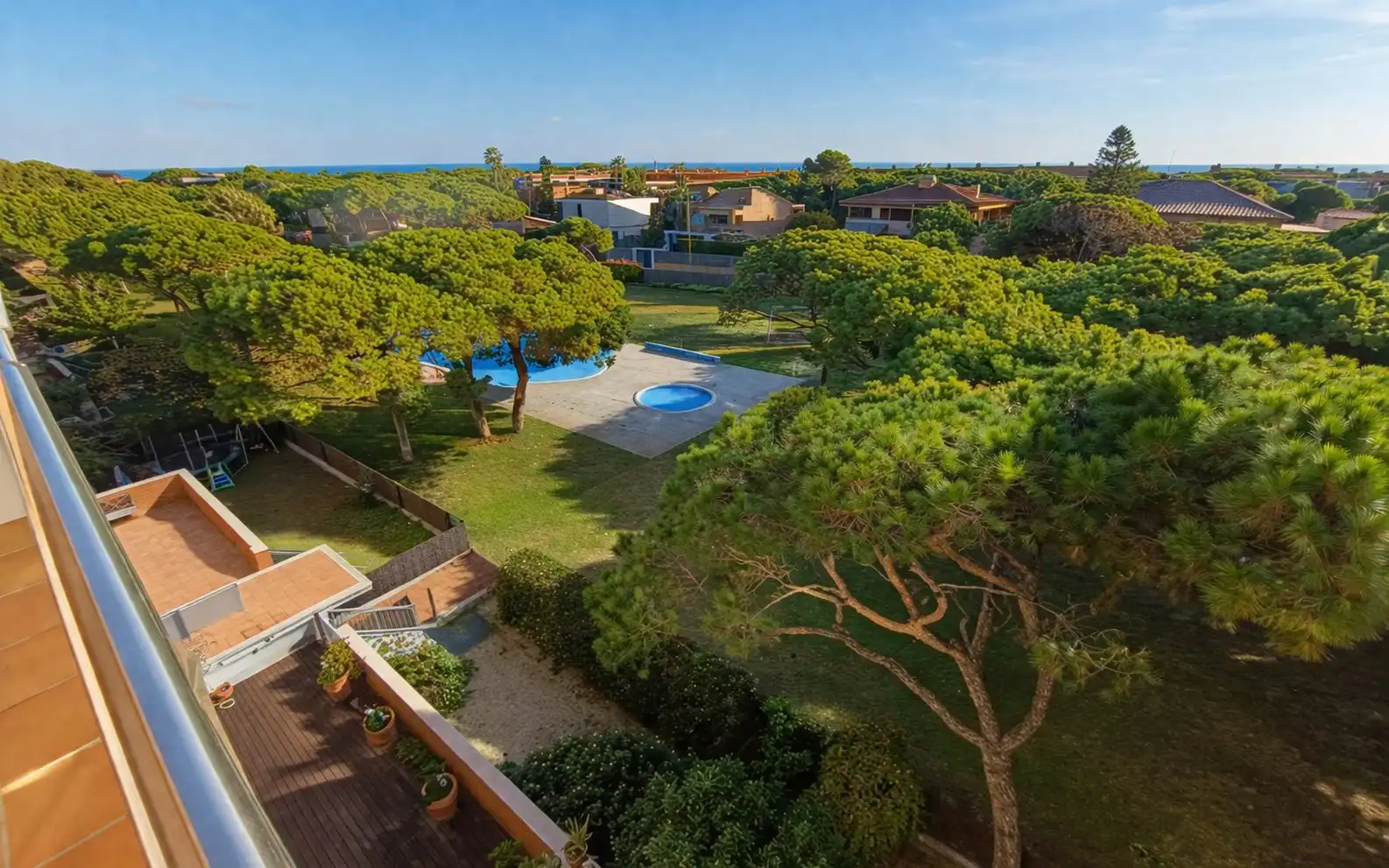 Jardín de Ático en venta en Gavà con Aire acondicionado, Terraza y Trastero