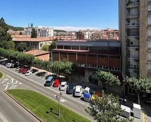 Exterior view of Flat for sale in Burgos Capital  with Heating, Terrace and Furnished