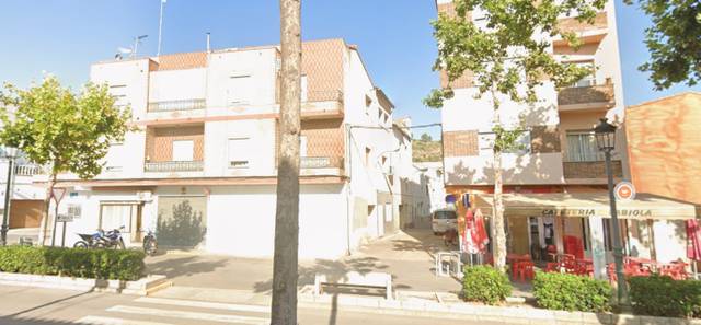 Piso en Venta en Catorce Del en Bolbaite