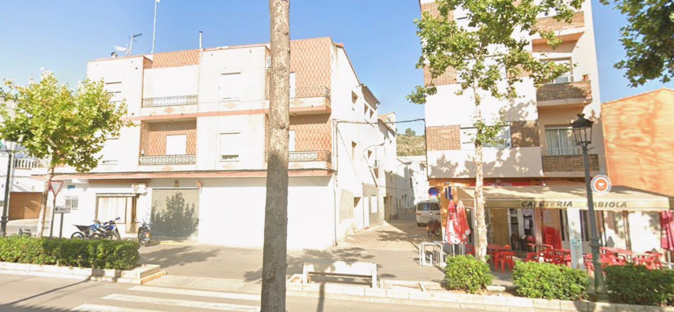 Vista exterior de Pis en venda en Bolbaite