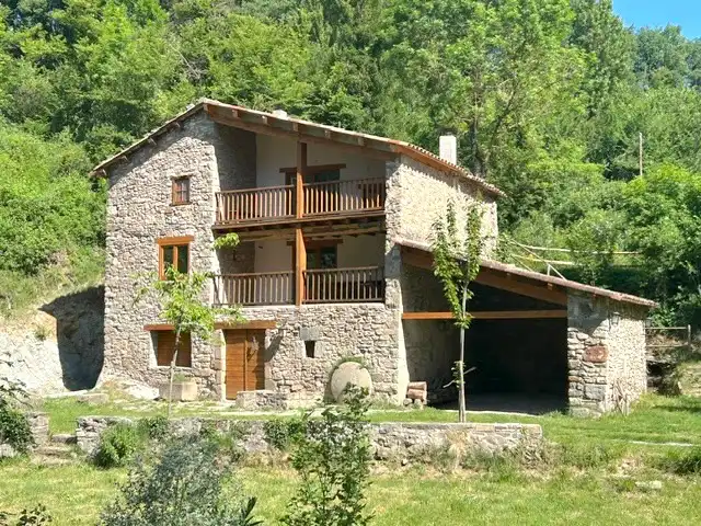 Vista exterior de Finca rústica en venda en Borredà amb Calefacció, Jardí privat i Terrassa