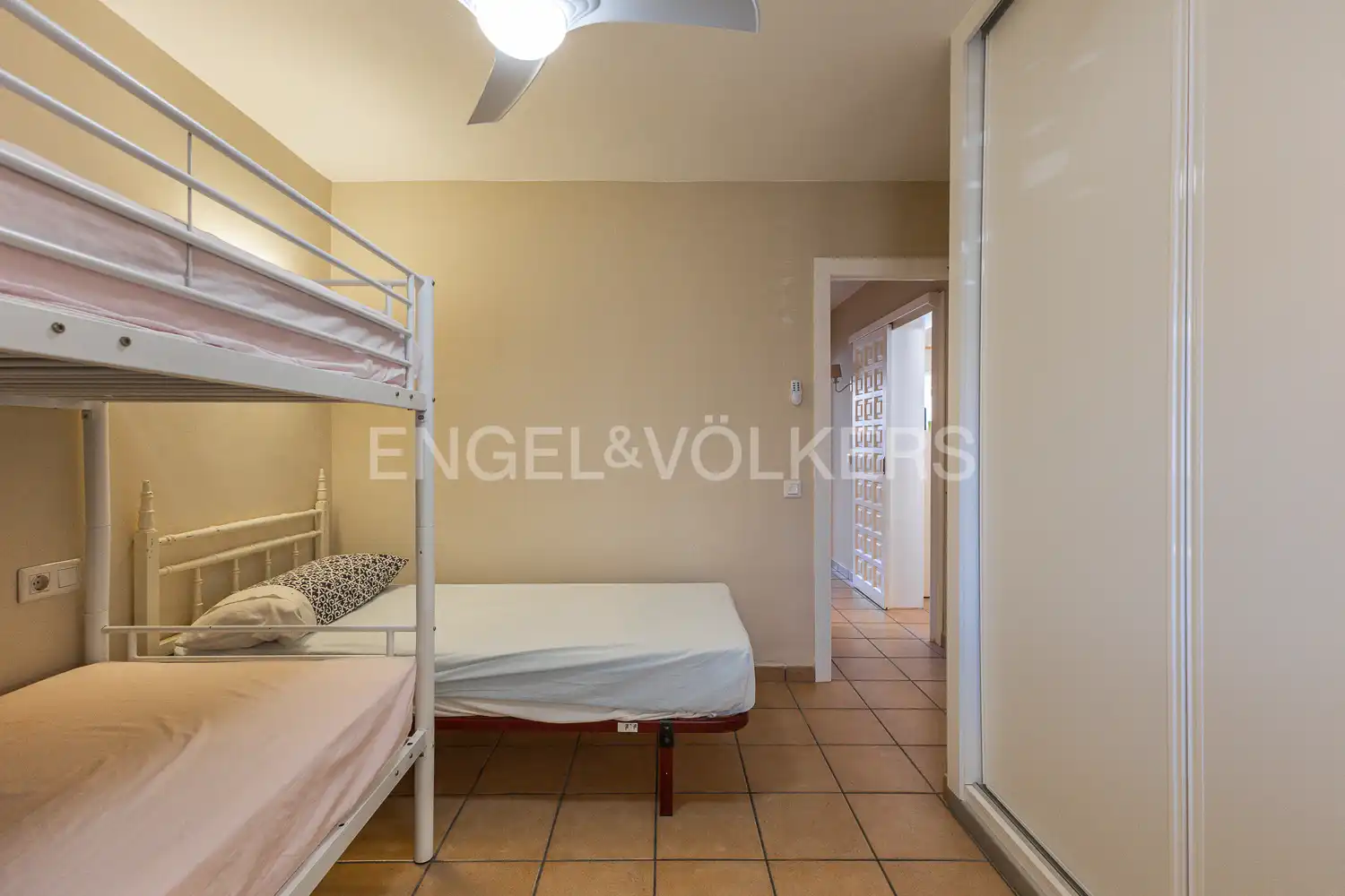 Bedroom of Flat for rent in Dénia  with Air Conditioner, Heating and Terrace