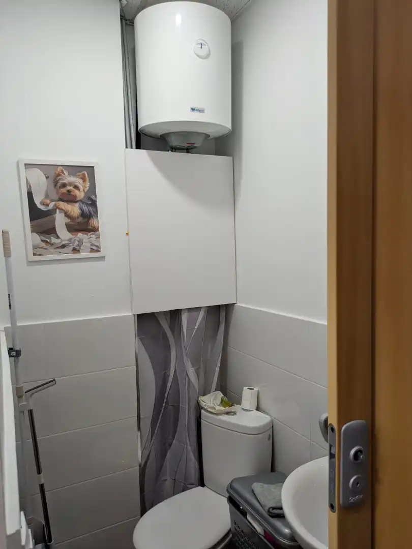 Bany de Local de lloguer en Zaragoza amb Aire condicionat i Internet