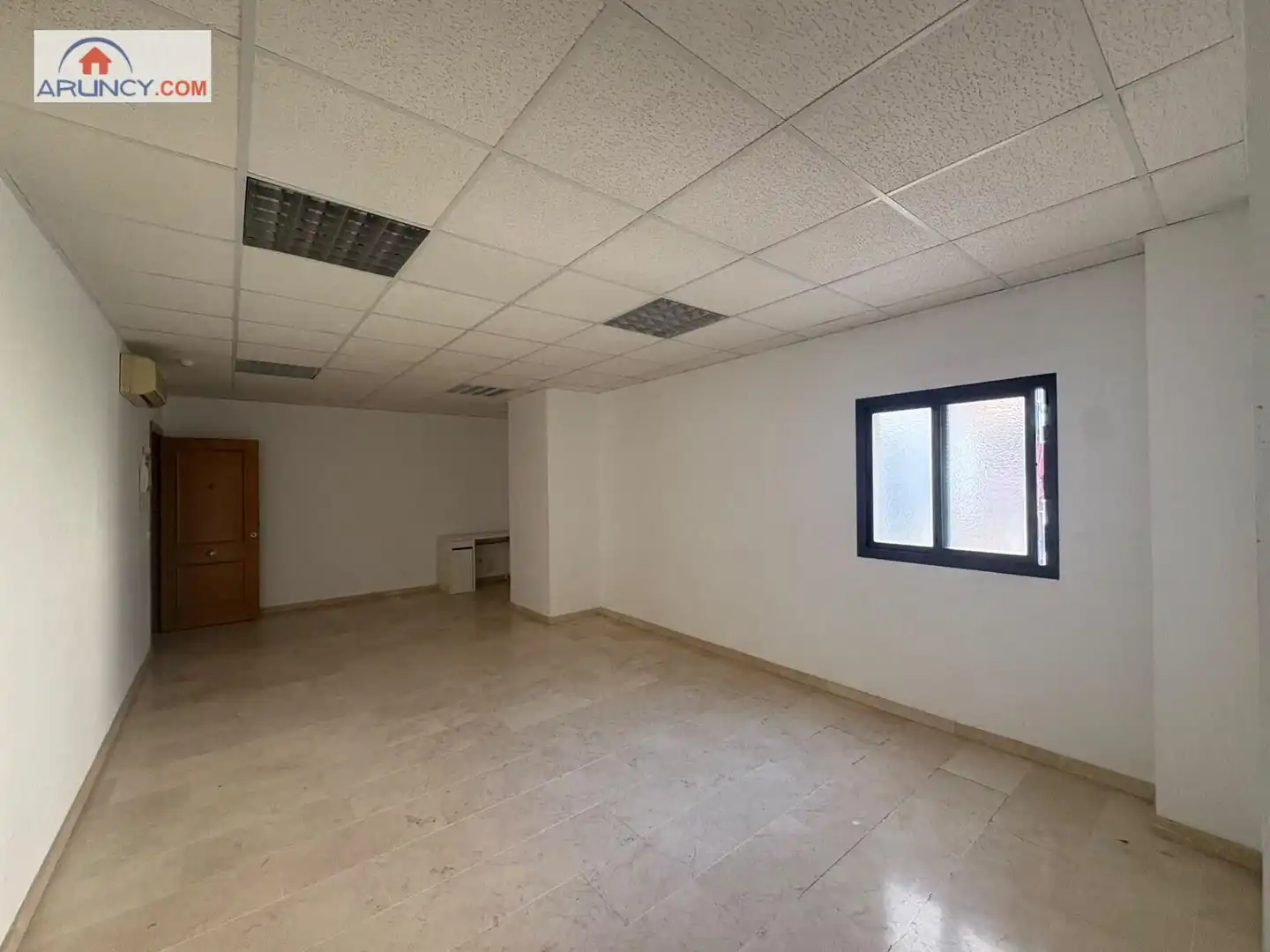 Büro zur Miete in Colores - Entreparques