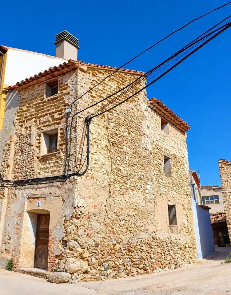 Vista exterior de Casa o xalet en venda en Sediles, Zaragoza