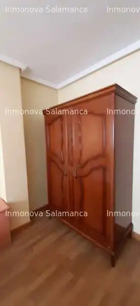 Flat with balcony to rent in San Bernardo - Carmelitas - Campus, imagen 4