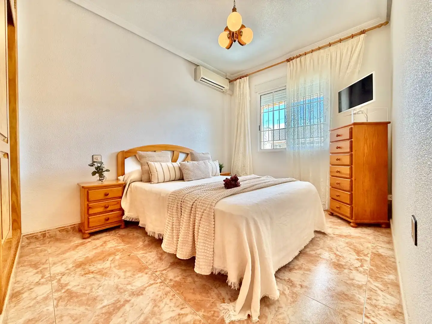 Habitación de Casa o chalet en venta en San Pedro del Pinatar con Aire acondicionado, Jardín privado y Terraza