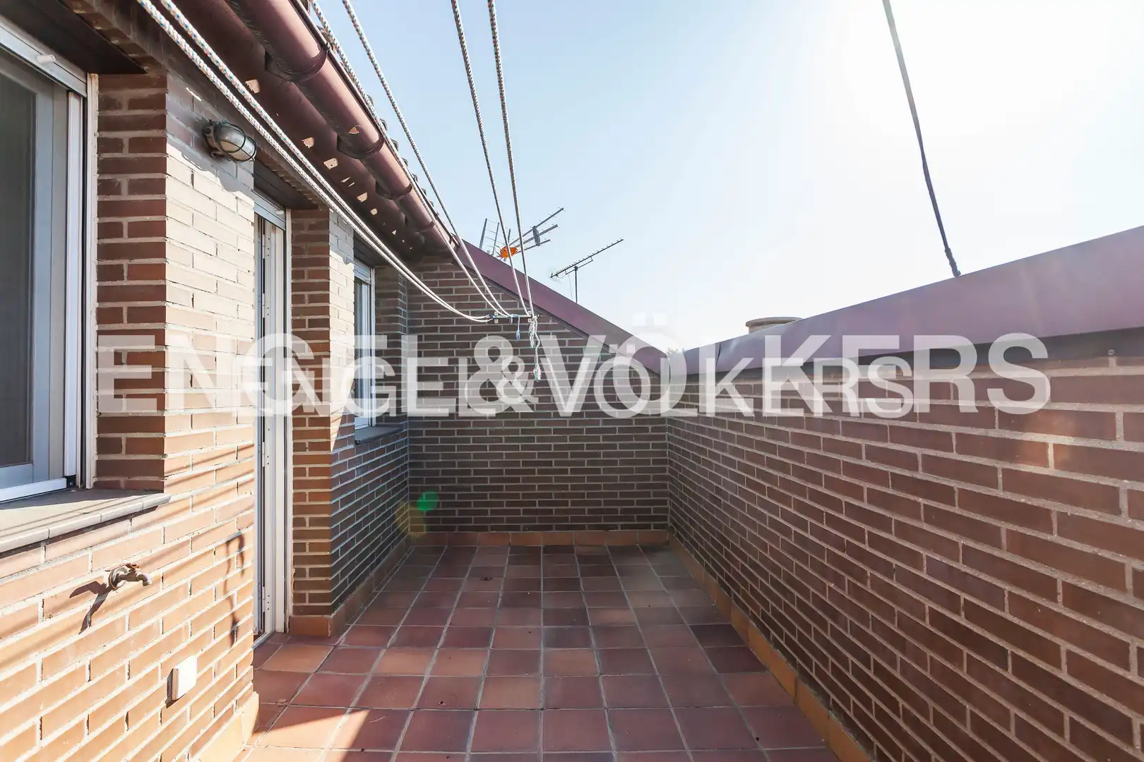 Terraza de Casa adosada de alquiler en Madrid con Aire acondicionado, Calefacción y Jardín privado