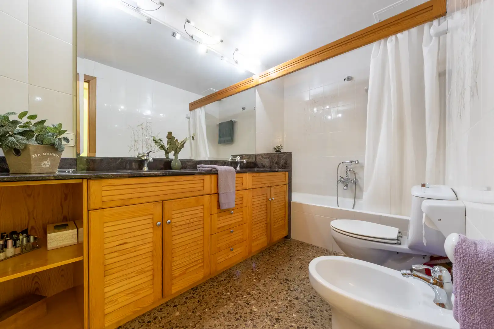 Baño de Casa adosada en venta en Vila-seca con Calefacción, Trastero y Amueblado