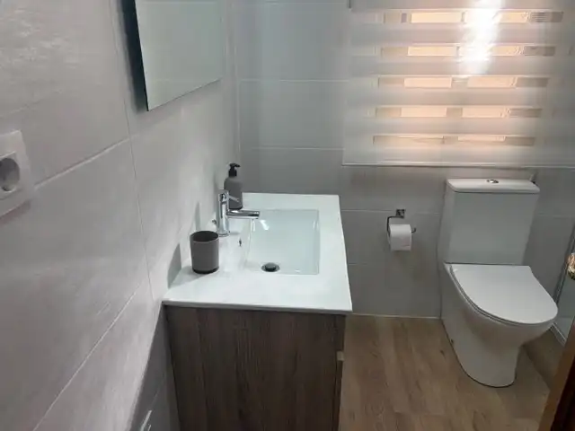 Appartement compact avec ascenseur à louer à Calle Fulgencio Arias 25, imagen 24
