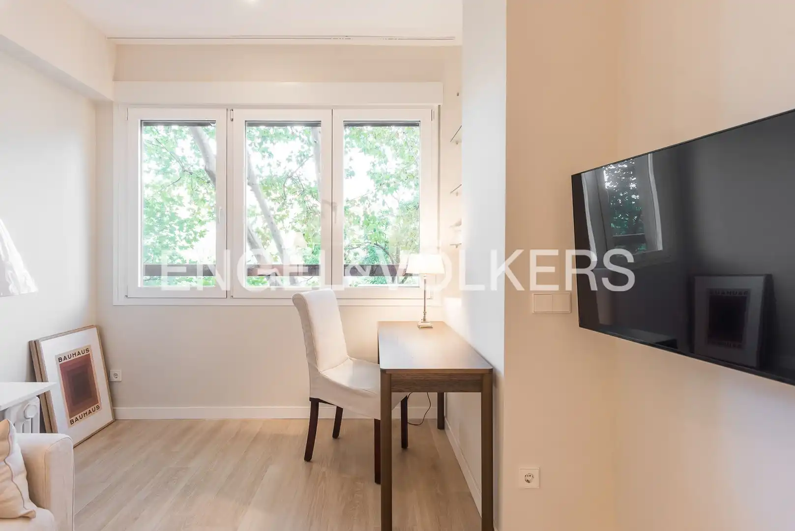 Sala de estar de Piso de alquiler en Madrid con Aire acondicionado, Calefacción y Amueblado