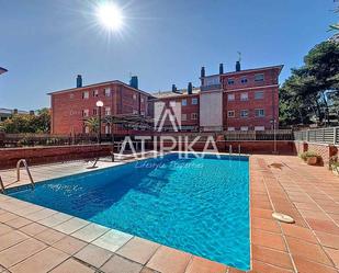 Exterior view of Flat to rent in Castelldefels  with Air Conditioner, Terrace and Oven