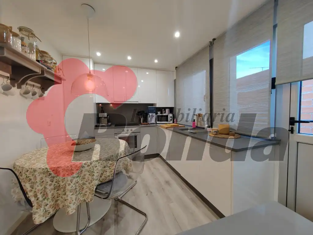 Apartament en venda a A Milagrosa