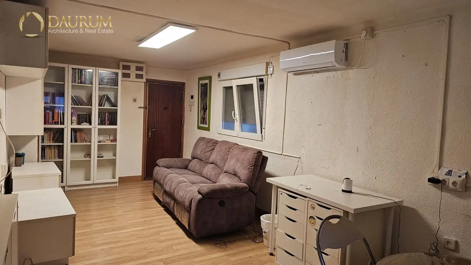Flat for sale in Madrid  with Air Conditioner, Heating and Terrace