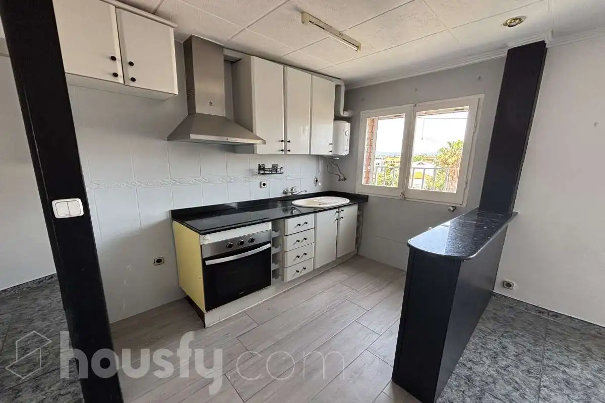 Flat for rent in Carrer del Dos de Maig, Parets del Vallès