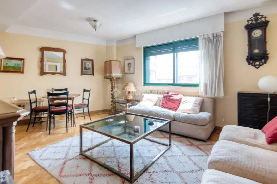 Sala de estar de Piso en venta en Salamanca con Calefacción