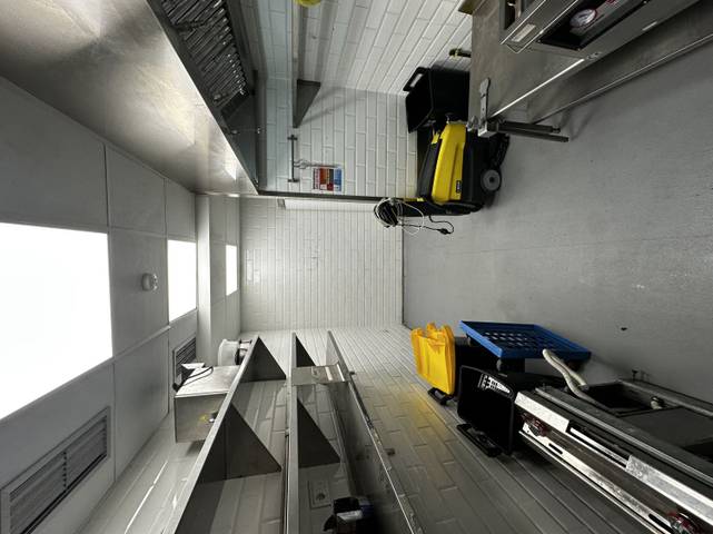 Local comercial en Alquiler en ramon de aguinaga, 5 en Fuente del Berro