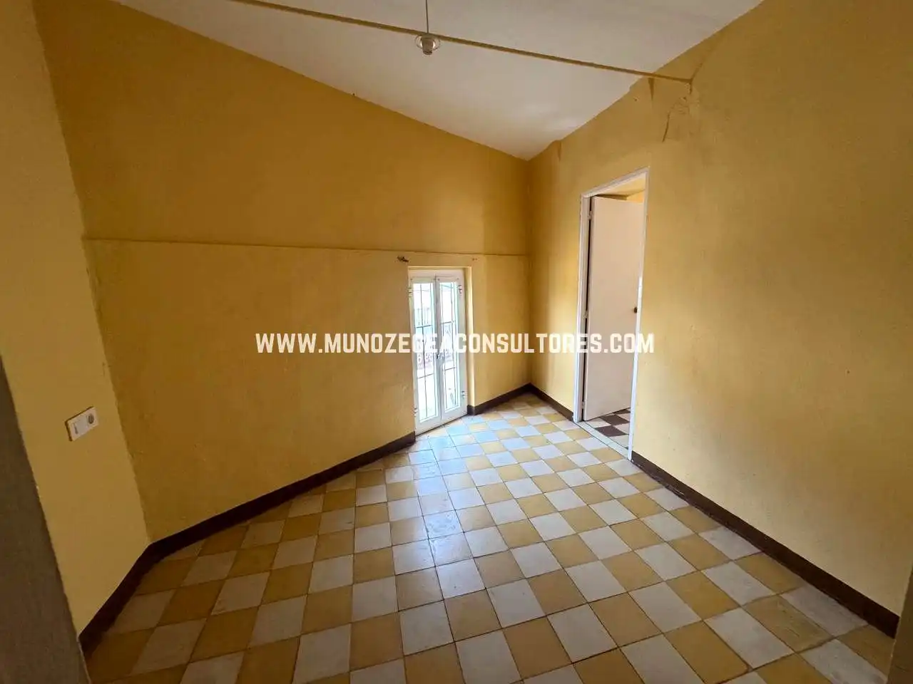 Houses for sale in Puente Genil
