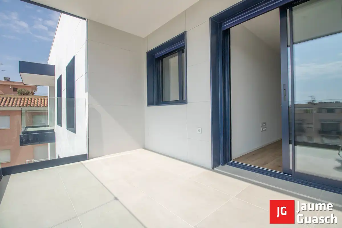 Ático en venta en Torredembarra con Calefacción, Parquet y Terraza