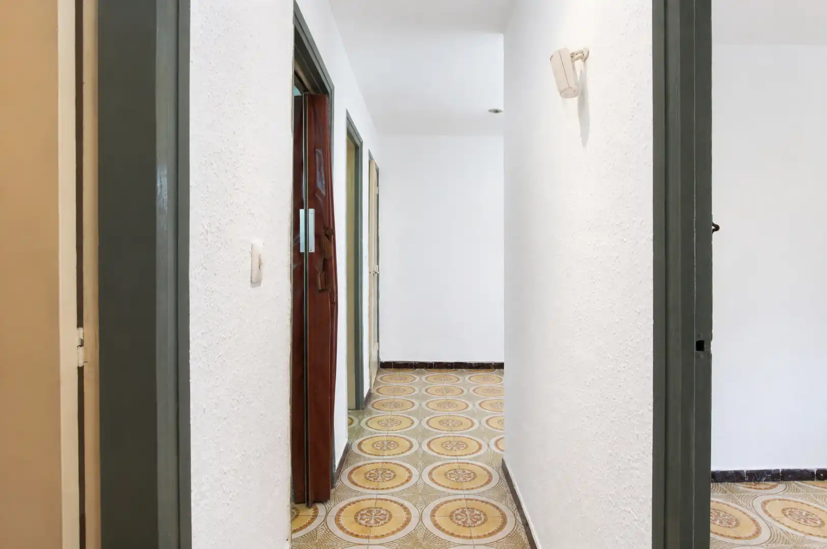Flat with terrace for sale in Carrer de Flix, imagen 6