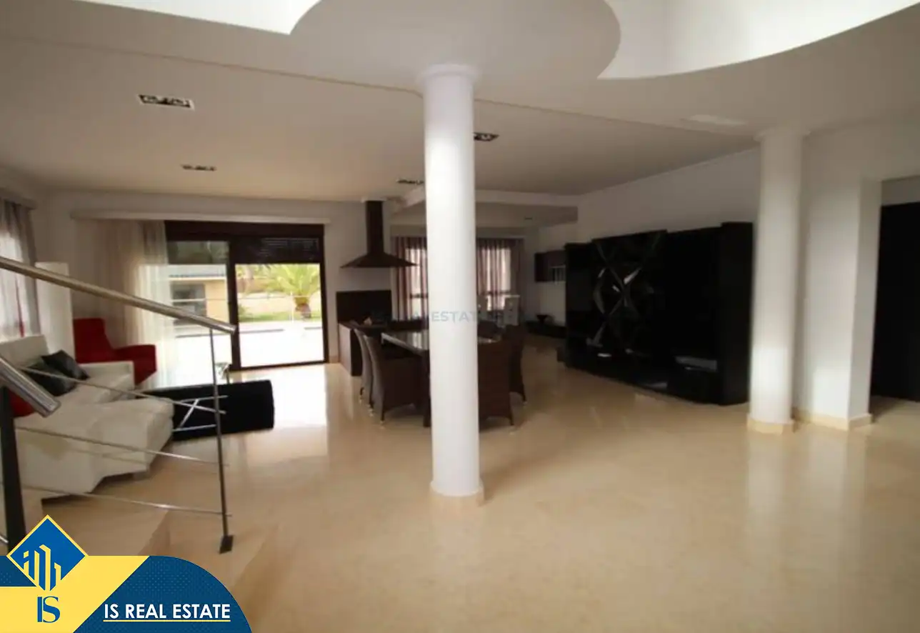 Casa o chalet de alquiler en Orihuela con Aire acondicionado, Calefacción y Jardín privado