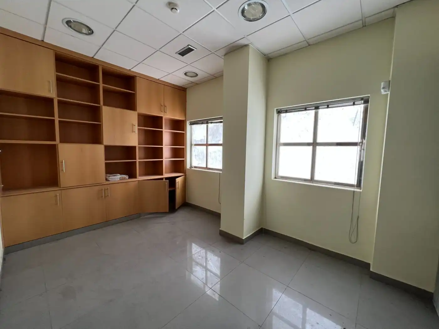 Local comercial en venda a Centro, imagen 3