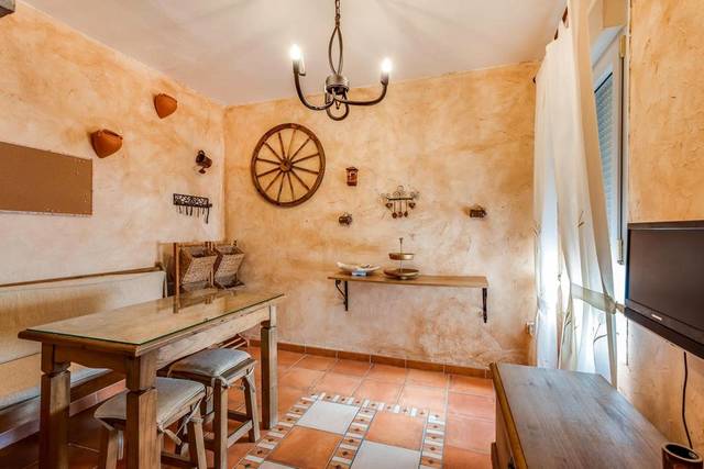 Piso en Alquiler en Calle Quevedo en Rodeo Alto - Guadaiza - La Campana