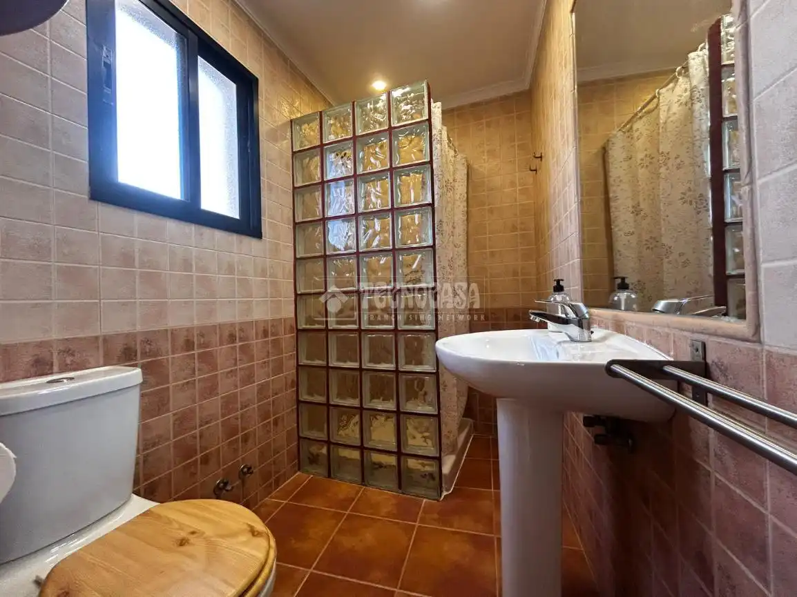 Bathroom of Flat for sale in Málaga