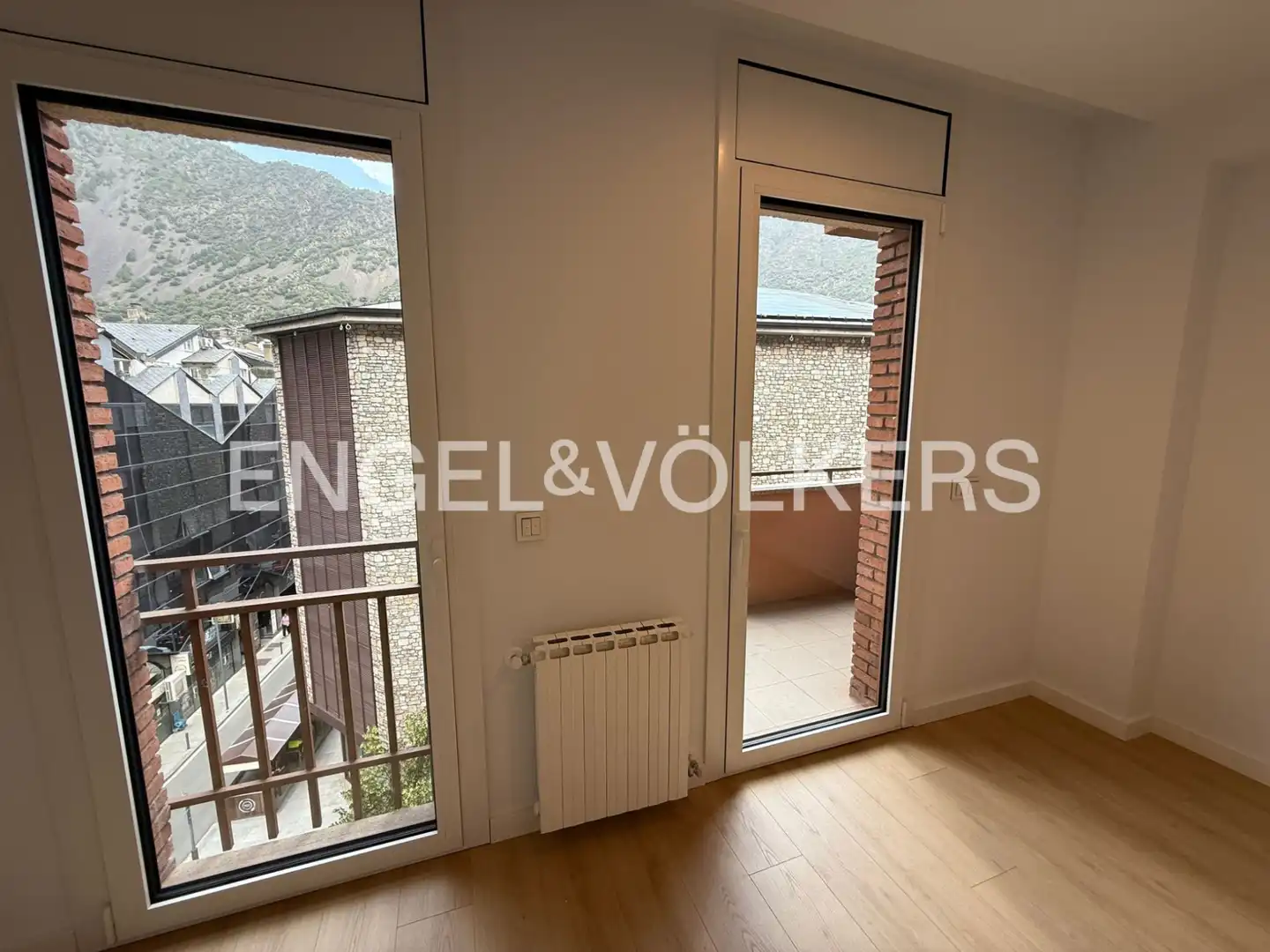 Terraza de Piso de alquiler en Andorra la Vella con Calefacción, Parquet y Terraza