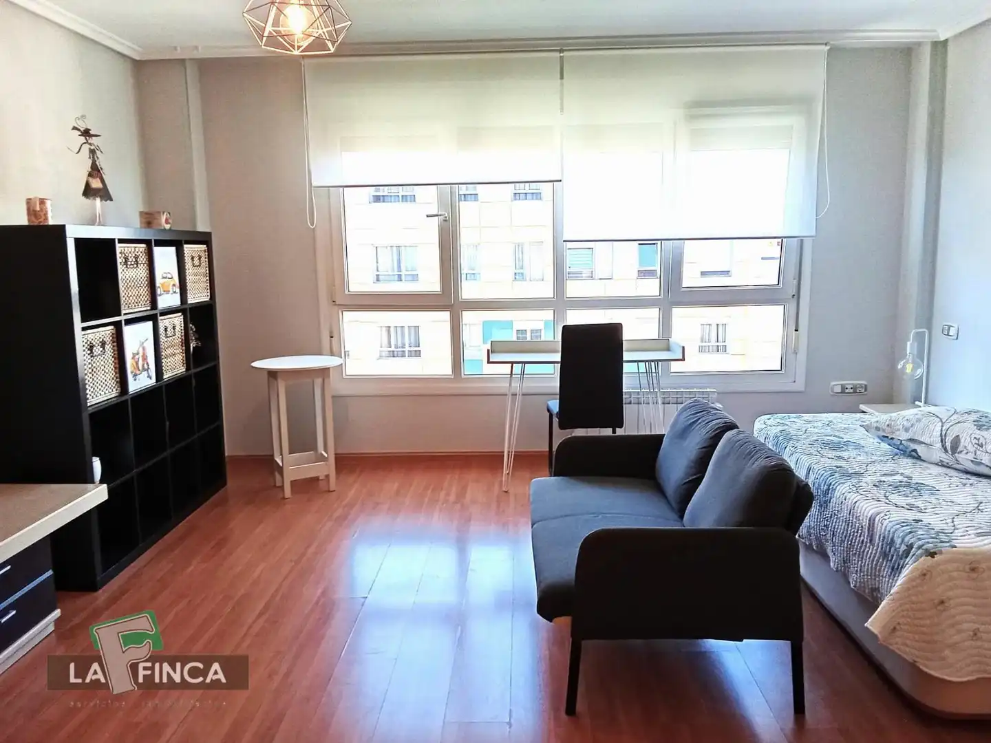 Study for rent in DE LISBOA, HUCA - La Cadellada