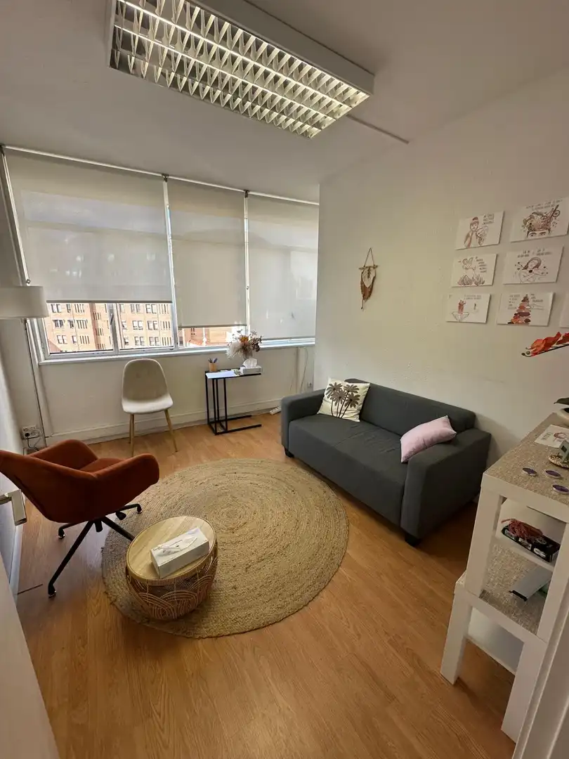 Office space with lift to rent in Calle SANTIAGO, imagen 2
