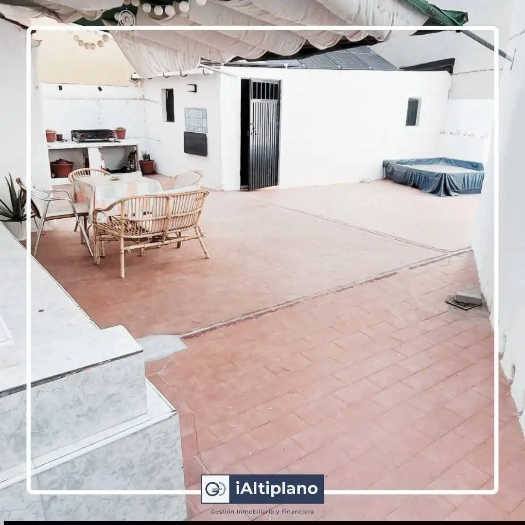 Terraza de Piso en venta en Baza con Aire acondicionado, Calefacción y Terraza
